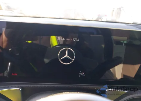 2021 Mercedes-Benz Glb 250 4Matic from USA, damaged, VIN W1N4M4HB8MW092134